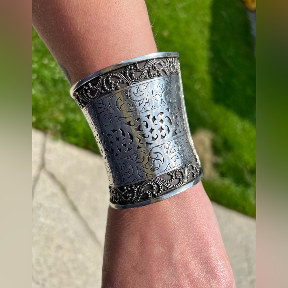 Huge statement Vintage solid 925 Sterling Silver Lois Hill Cuff